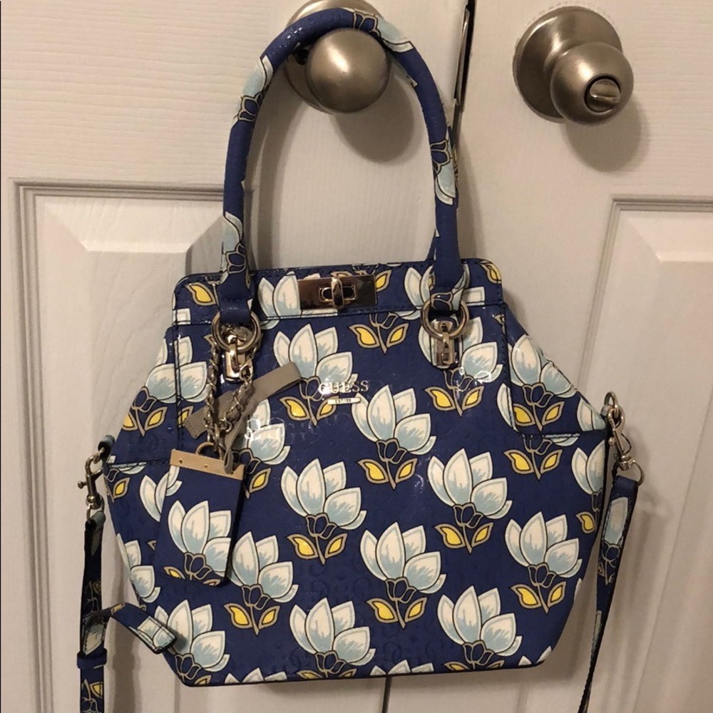 Guess bag